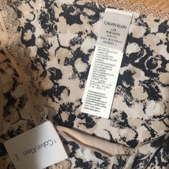 Calvin Klein Panties, New - Picture 3 of 5
